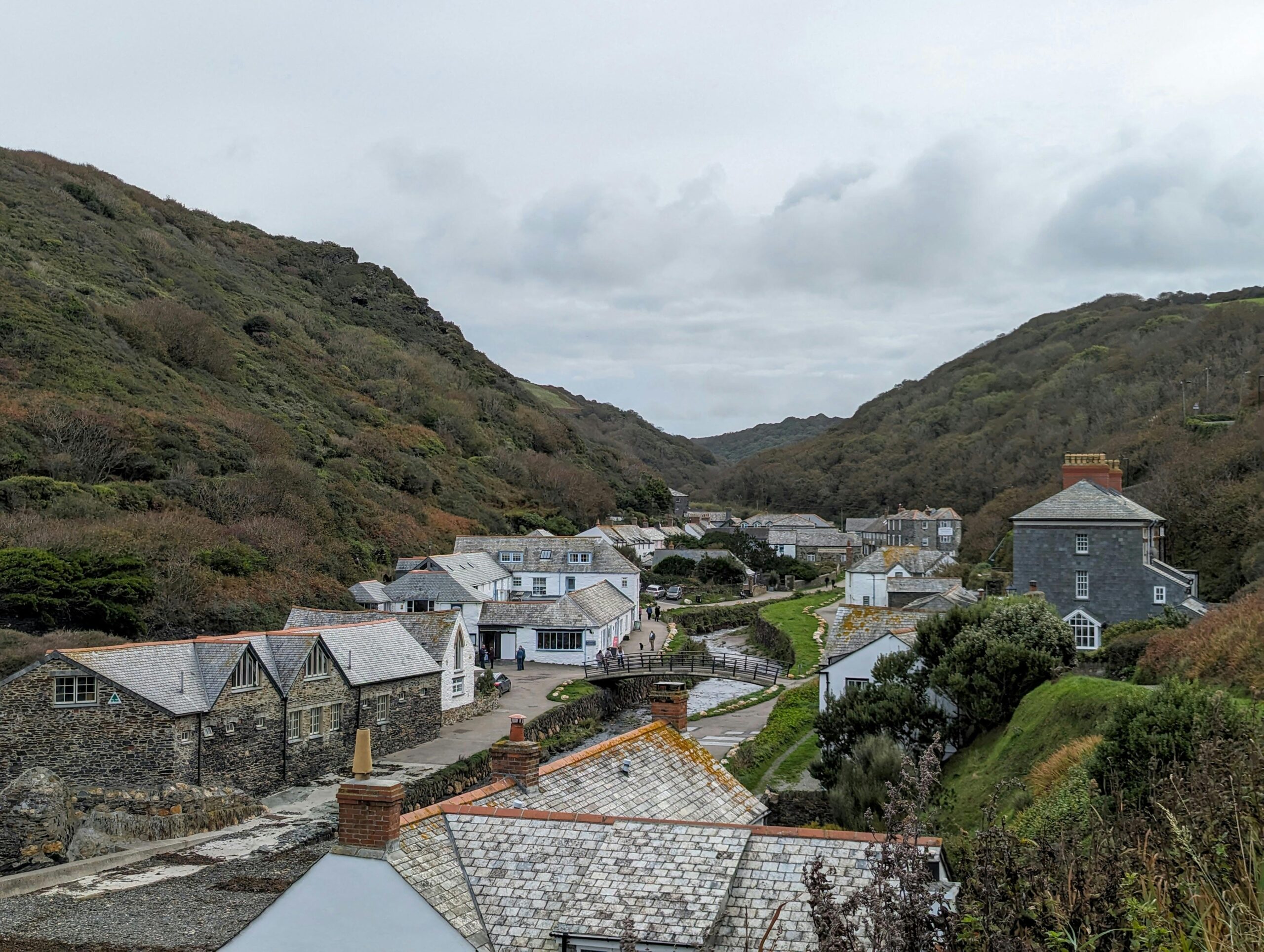 pexels-andykinsey-18637275 Boscastle - a village fishing port on the north coast of Cornwall